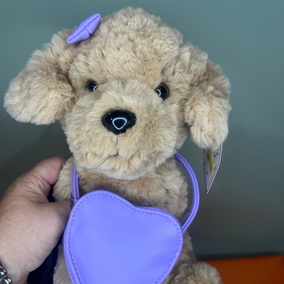 FAO Schwarz Plush Dog  with Purple Heart bag - Picture 1 of 14